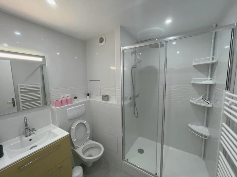 9 Mi From Stade De France - Charming 5-Room Saint-Denis  Buitenkant foto
